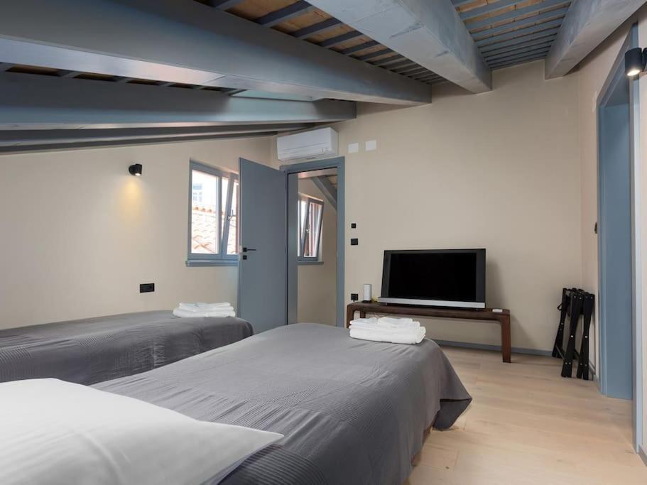 Appartamento Loft De24 By Irundo Rovigno Esterno foto